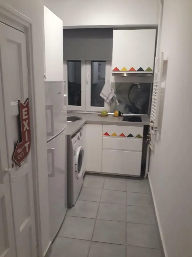 Victoria Avenue Apartment ブカレスト