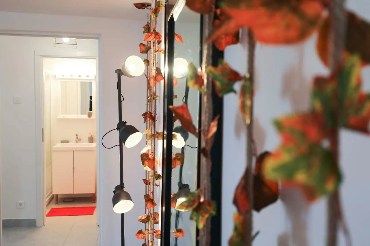 Victoria Avenue Apartment ブカレスト