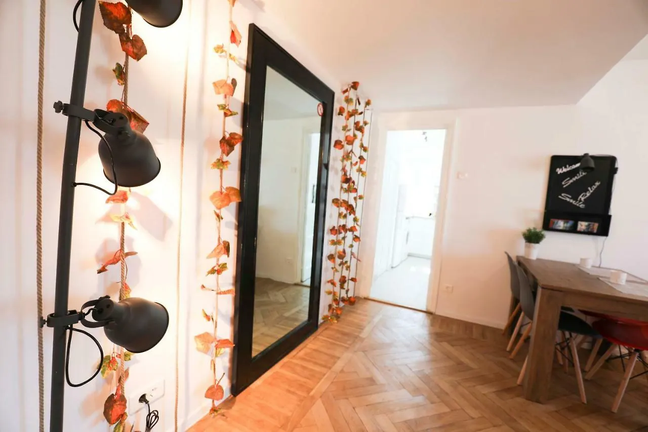 Victoria Avenue Apartment Bukarest